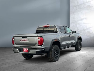 2026 GMC Canyon - Photo 2