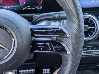 2026 Mercedes-Benz GLB — photo 18 view