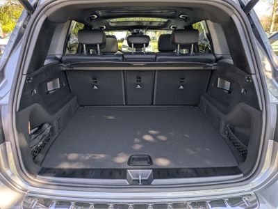 2026 Mercedes-Benz GLB — photo 12 view