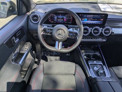 2026 Mercedes-Benz GLB — photo 16 view