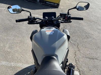 2025 Honda CB650R E-Clutch - Photo 10