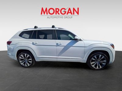 2023 Volkswagen Atlas — side profile view