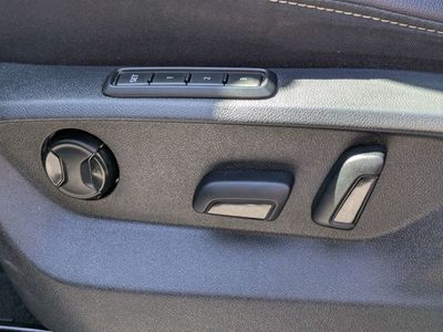 2023 Volkswagen Atlas — photo 16 view