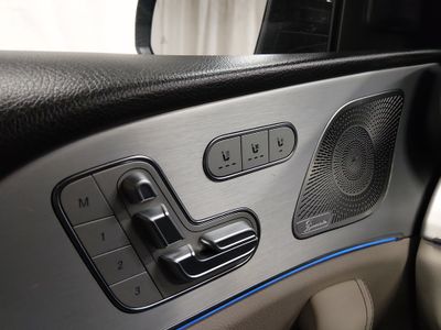 2025 Mercedes-Benz GLE - Photo 18