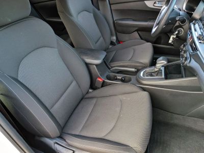 2023 Kia Forte — photo 22 view