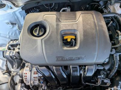 2023 Kia Forte — photo 10 view