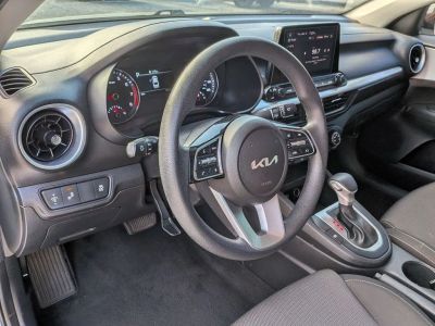 2023 Kia Forte — photo 26 view