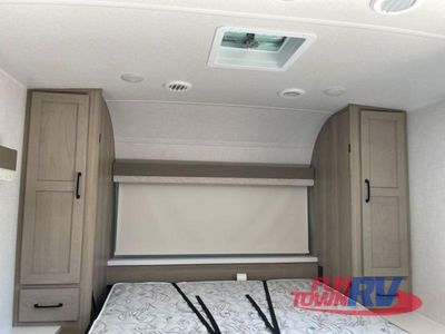 2024 Forest River RV Flagstaff — photo 36 view