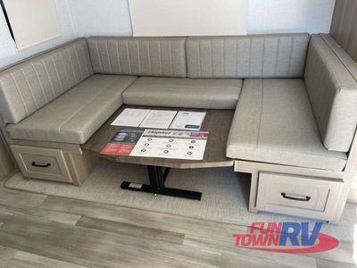 2024 Forest River RV Flagstaff — photo 24 view