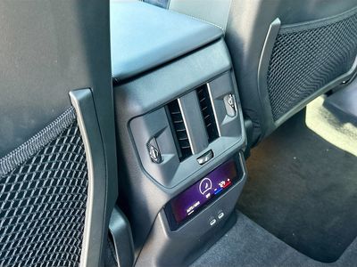 2026 BMW X3 — photo 21 view