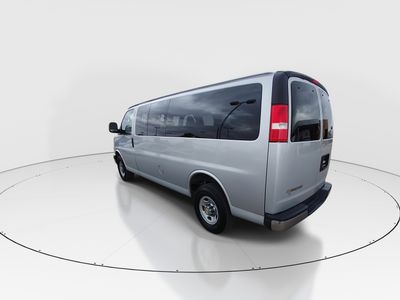 2024 Chevrolet Express Passenger - Photo 5