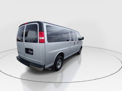 2024 Chevrolet Express Passenger - Photo 7