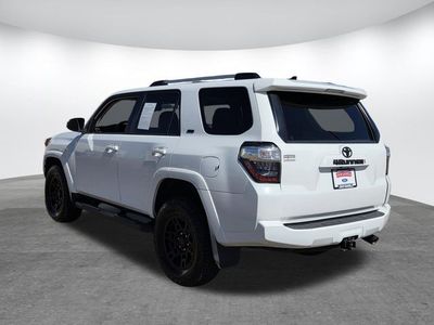 2022 Toyota 4Runner — engine compartment view