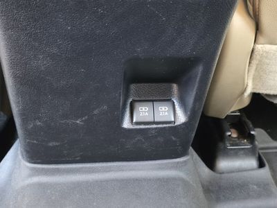 2022 Toyota 4Runner — photo 17 view