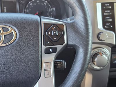 2022 Toyota 4Runner — photo 26 view