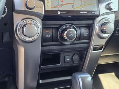 2022 Toyota 4Runner — photo 20 view