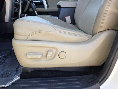 2022 Toyota 4Runner — photo 13 view