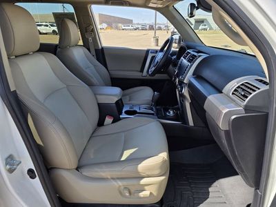 2022 Toyota 4Runner — photo 27 view