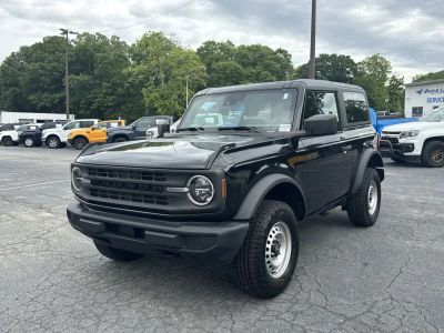 2023 Ford Bronco - Photo 3