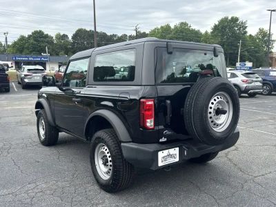 2023 Ford Bronco - Photo 5
