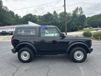2023 Ford Bronco - Photo 8