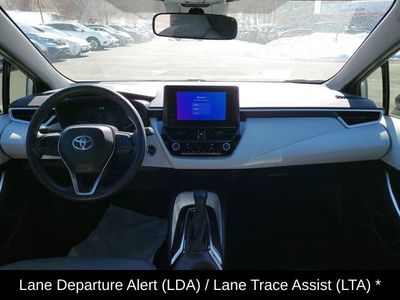 2023 Toyota Corolla SE - Photo 16