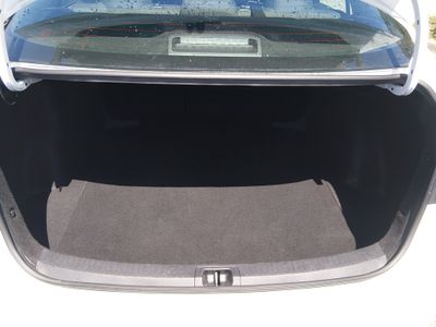 2024 Toyota Corolla — photo 11 view