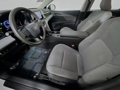 2025 Toyota Camry — photo 12 view