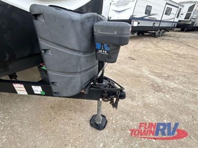 2022 Keystone RV Outback — photo 10 view