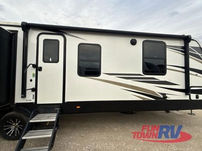 2022 Keystone RV Outback — photo 9 view
