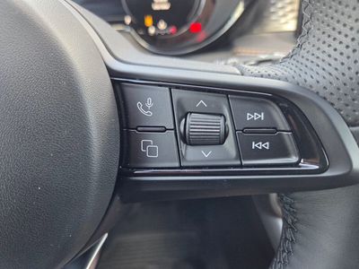 2026 Alfa Romeo Tonale — photo 14 view