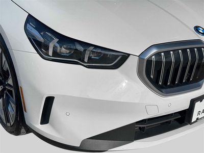 2025 BMW i5 - Photo 8