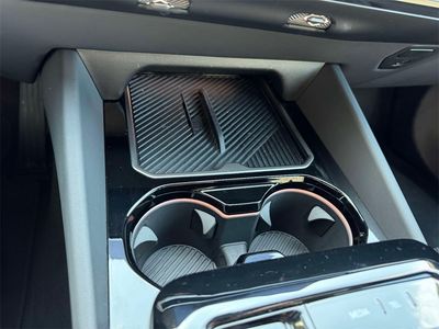 2025 BMW i5 - Photo 15