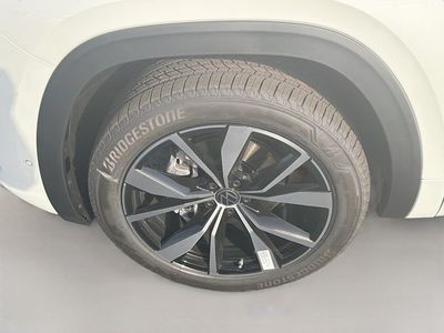 2026 Volkswagen Atlas Cross Sport — photo 27 view