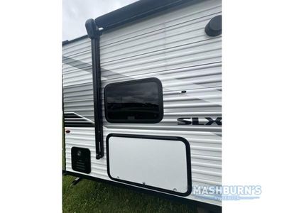 2026 Jayco Jay Flight SLX — photo 8 view