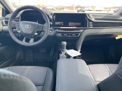 2026 Toyota Camry - Photo 12