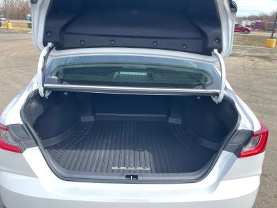 2026 Toyota Camry - Photo 17