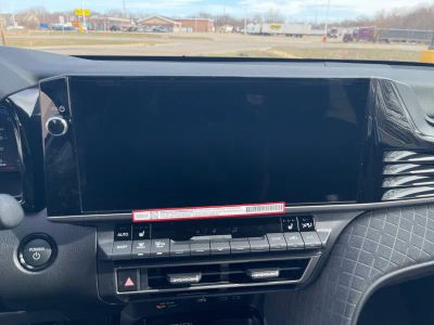 2026 Toyota Camry - Photo 11