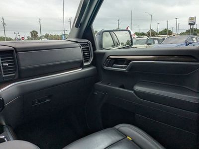 2022 Chevrolet Silverado 1500 — photo 17 view