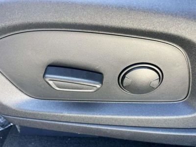 2026 Ford Explorer — photo 17 view