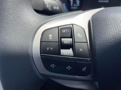 2026 Ford Explorer — photo 18 view