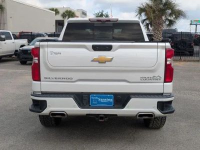 2023 Chevrolet Silverado 1500 — interior view