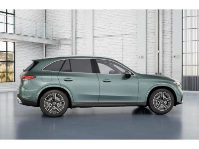 2026 Mercedes-Benz GLC — photo 17 view