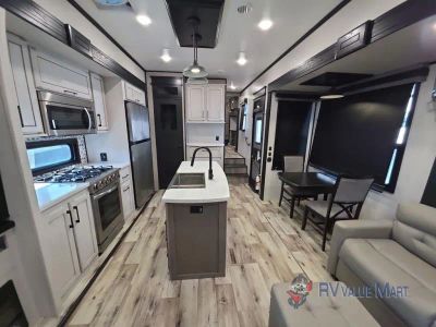 2023 KZ Durango Gold — photo 23 view