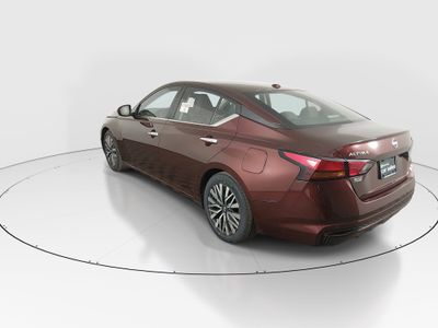 2024 Nissan Altima — detail view