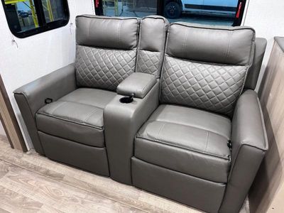 2024 Keystone RV Outback Ultra Lite - Photo 9