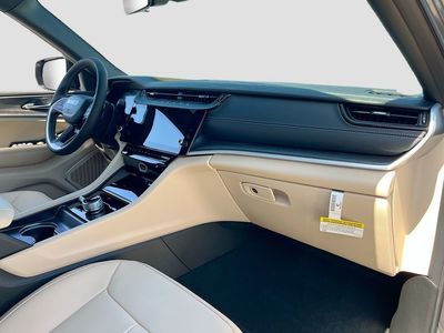 2026 Jeep Grand Cherokee L — photo 27 view