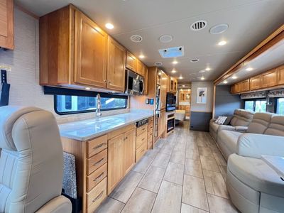 2022 Tiffin ALLEGRO RED - Photo 6
