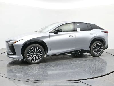 2026 Lexus RZ - Photo 2