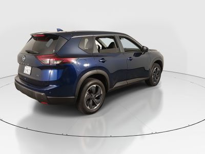 2024 Nissan Rogue — photo 7 view